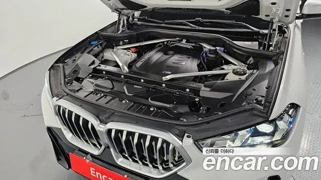 BMW X6 2025 — Photo 27/37