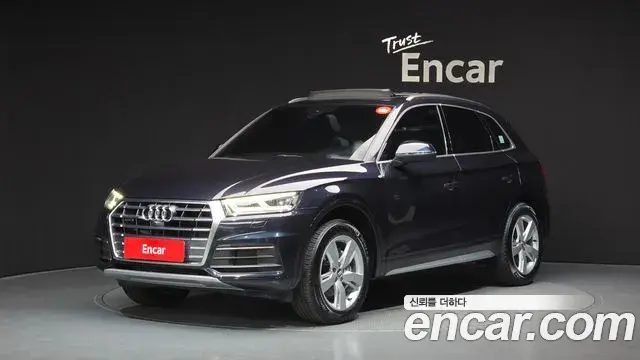 Audi Q5 2020 — ფოტო 31/31