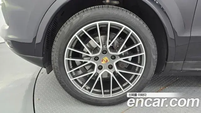 Porsche Cayenne 2020 — Şəkil 12/20