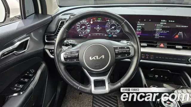 Kia Sportage 2021 — Фото 13/20