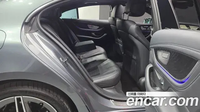 Mercedes-Benz CLS-Class 2022 — Фото 11/20