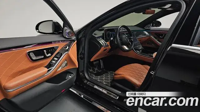 Mercedes-Benz S-Class 2024 — ფოტო 34/40