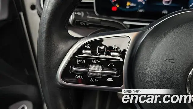 Mercedes-Benz GLE-Class 2023 — Фото 16/20