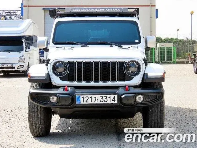 Jeep Wrangler 2023 — Şəkil 10/18