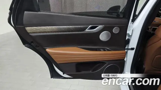Genesis G80 2022 — Şəkil 12/33