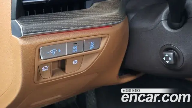 Genesis G80 2022 — Şəkil 33/33