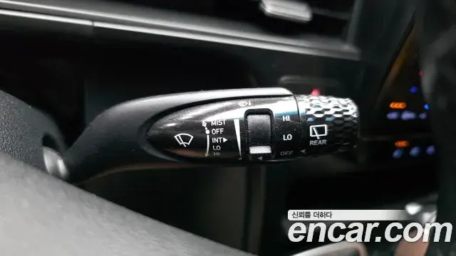 Hyundai Staria 2021 — Photo 15/30