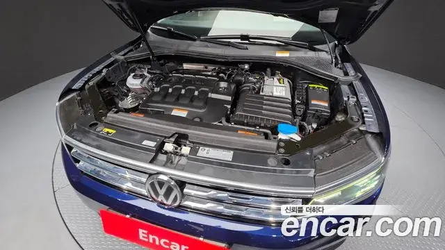 Volkswagen Tiguan 2018 — Фото 6/20
