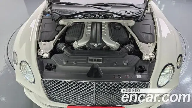 Bentley Continental GT 2019 — Şəkil 30/34