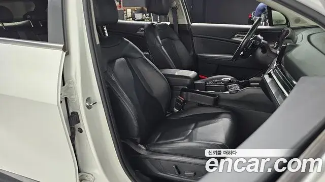 Kia Sportage 2021 — ფოტო 34/35