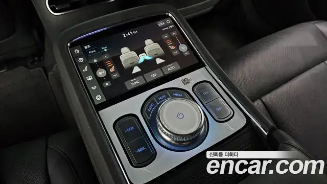 Genesis G90 2022 — Фото 18/20