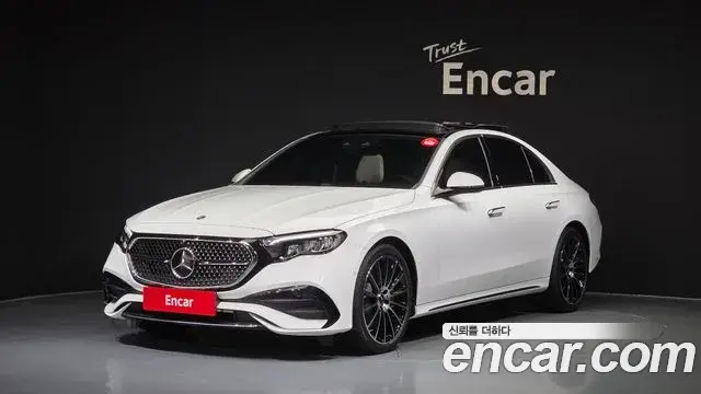 Mercedes-Benz E-Class 2026 — Фото 1/20