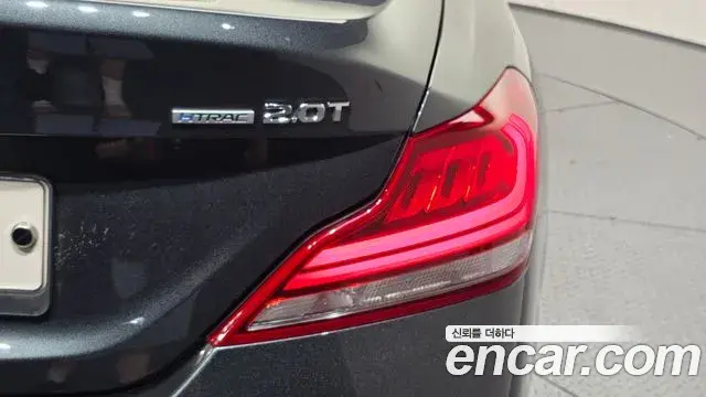 Genesis G70 2018 — Photo 13/34