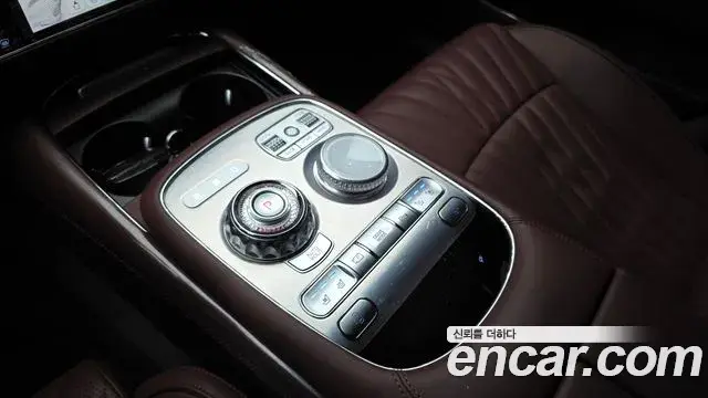 Genesis G90 2022 — Фото 9/20
