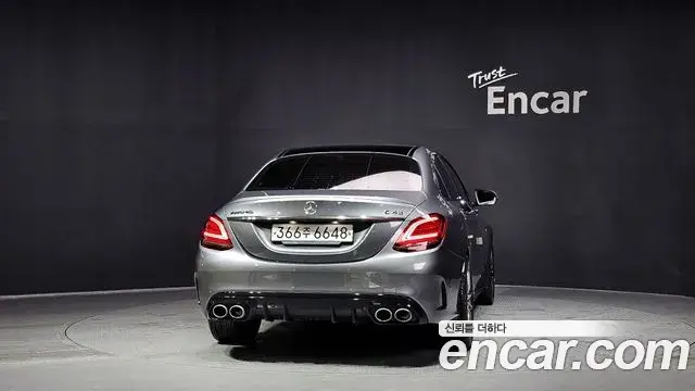 Mercedes-Benz C-Class 2019 — Photo 3/20