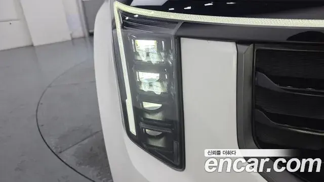 Kia Carnival 2025 — Şəkil 38/39