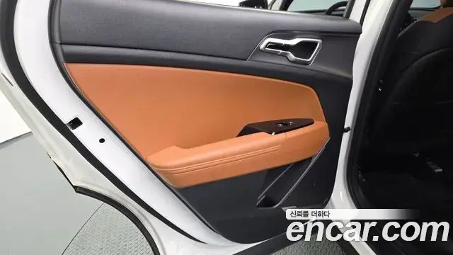 Kia Sportage 2024 — Photo 18/33