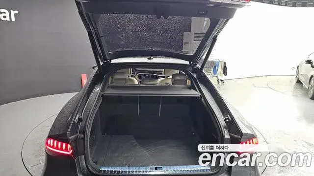 Audi A7 2020 — Photo 33/33
