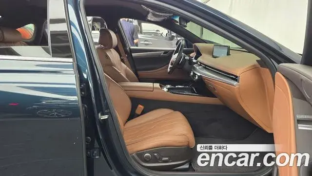 Genesis G80 2022 — Photo 28/32