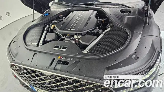 Genesis G90 2022 — Photo 19/30