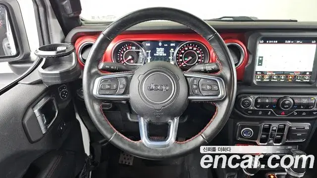 Jeep Gladiator 2021 — Photo 22/35