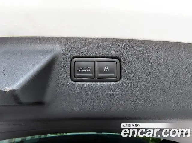 Hyundai Santa Fe 2025 — Photo 3/20