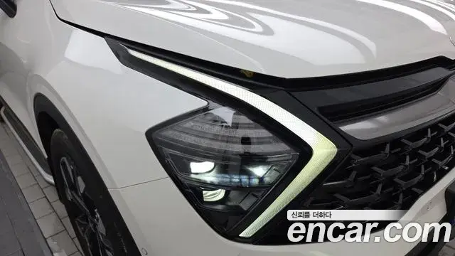Kia Sportage 2022 — Şəkil 22/33