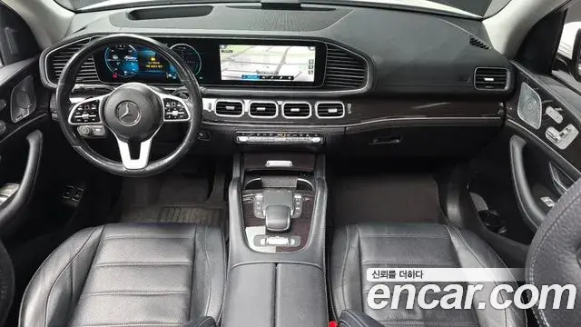 Mercedes-Benz GLE-Class 2021 — Photo 7/20