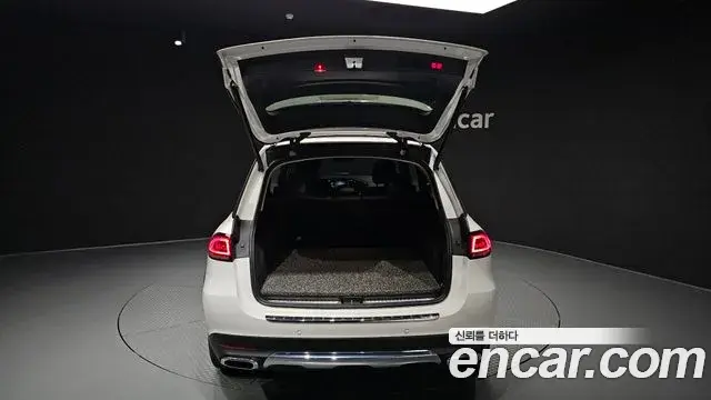 Mercedes-Benz GLE-Class 2021 — Photo 20/20