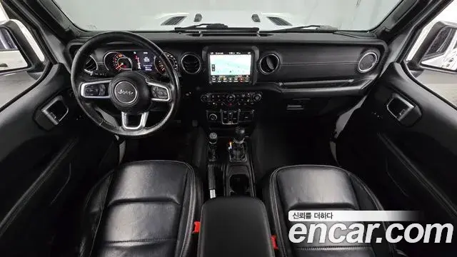 Jeep Wrangler 2019 — Photo 21/31