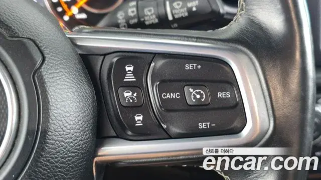 Jeep Wrangler 2019 — Photo 8/31