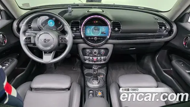 Mini Cooper Clubman 2021 — Photo 7/20