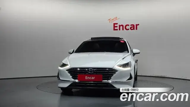 Hyundai Sonata 2020 — Фото 3/20