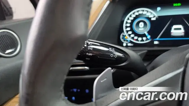 Hyundai Sonata Hybrid 2020 — Şəkil 6/35