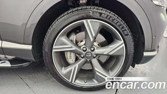Genesis GV80 2024 — ფოტო 23/31