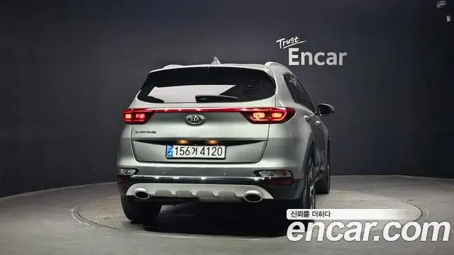 Kia Sportage The Bold 2021 — Photo 4/20