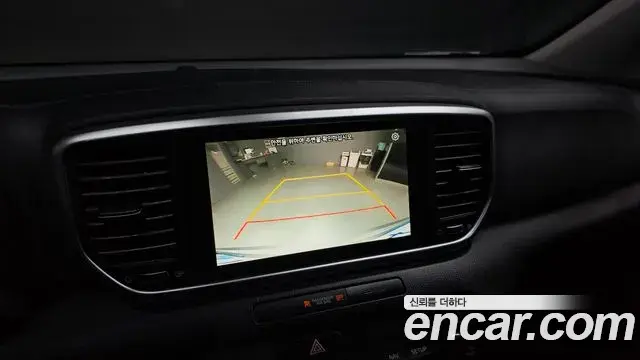 Kia Sportage The Bold 2021 — Photo 16/20