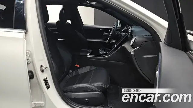 Mercedes-Benz C-Class 2022 — Фото 10/20