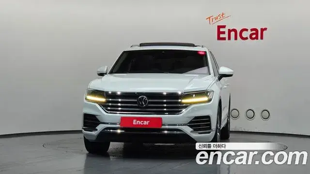 Volkswagen Touareg 2020 — Photo 5/20