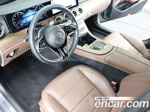 Mercedes-Benz E-Class 2023 — Şəkil 7/20