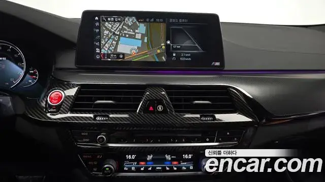 BMW M5 2018 — ფოტო 11/32