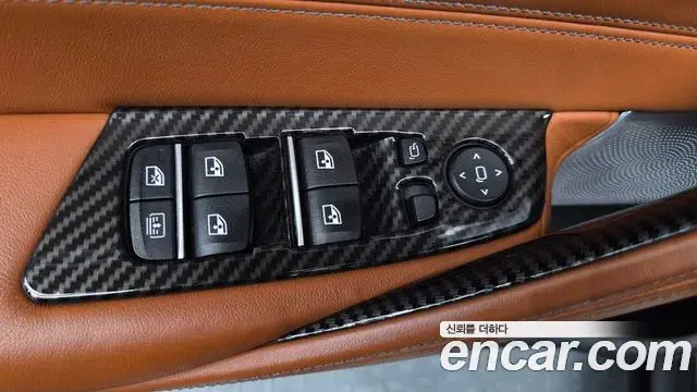 BMW M5 2018 — ფოტო 4/32