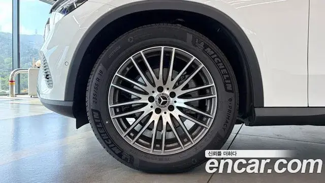 Mercedes-Benz GLC-Class 2025 — Şəkil 3/20