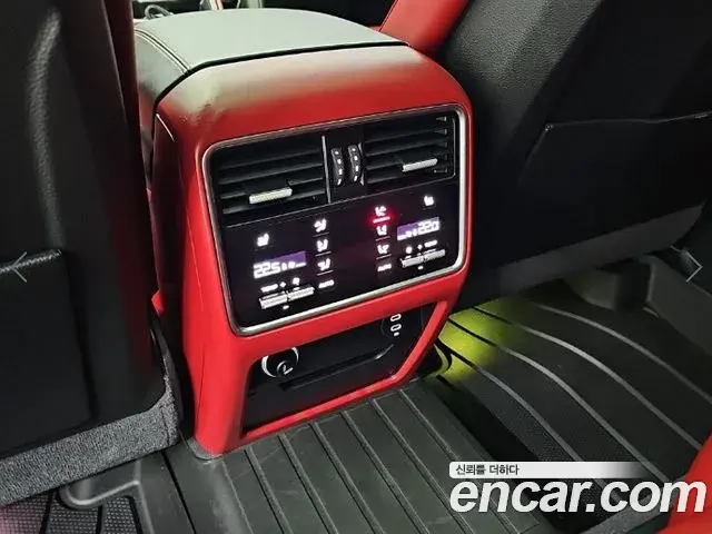Porsche Cayenne 2020 — Şəkil 17/20
