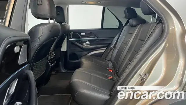 Mercedes-Benz GLE-Class 2022 — Фото 12/20