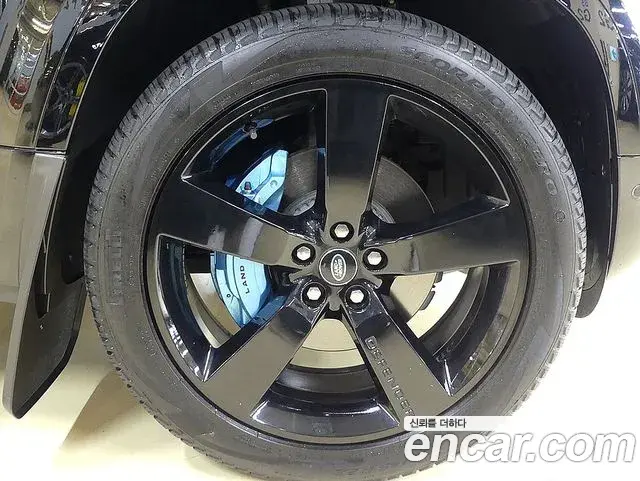 Land Rover Defender 2023 — Şəkil 10/20