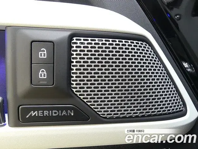 Land Rover Defender 2023 — Şəkil 13/20