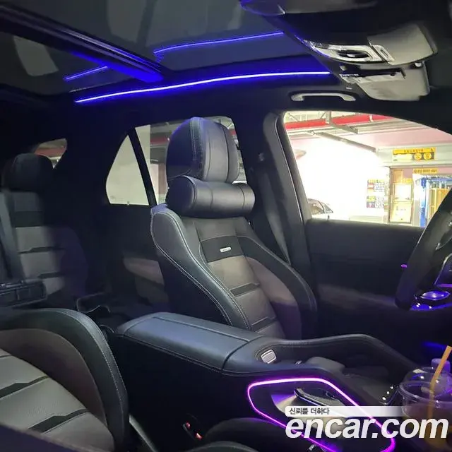 Mercedes-Benz GLE-Class 2020 — Фото 9/10