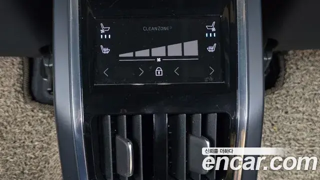 Volvo S90 2022 — ფოტო 10/33