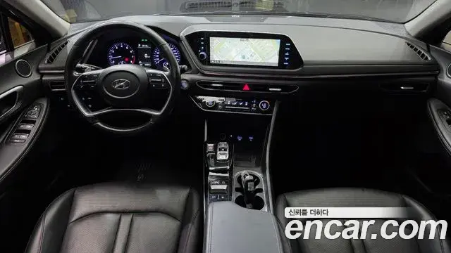 Hyundai Sonata Hybrid 2021 — Şəkil 10/20